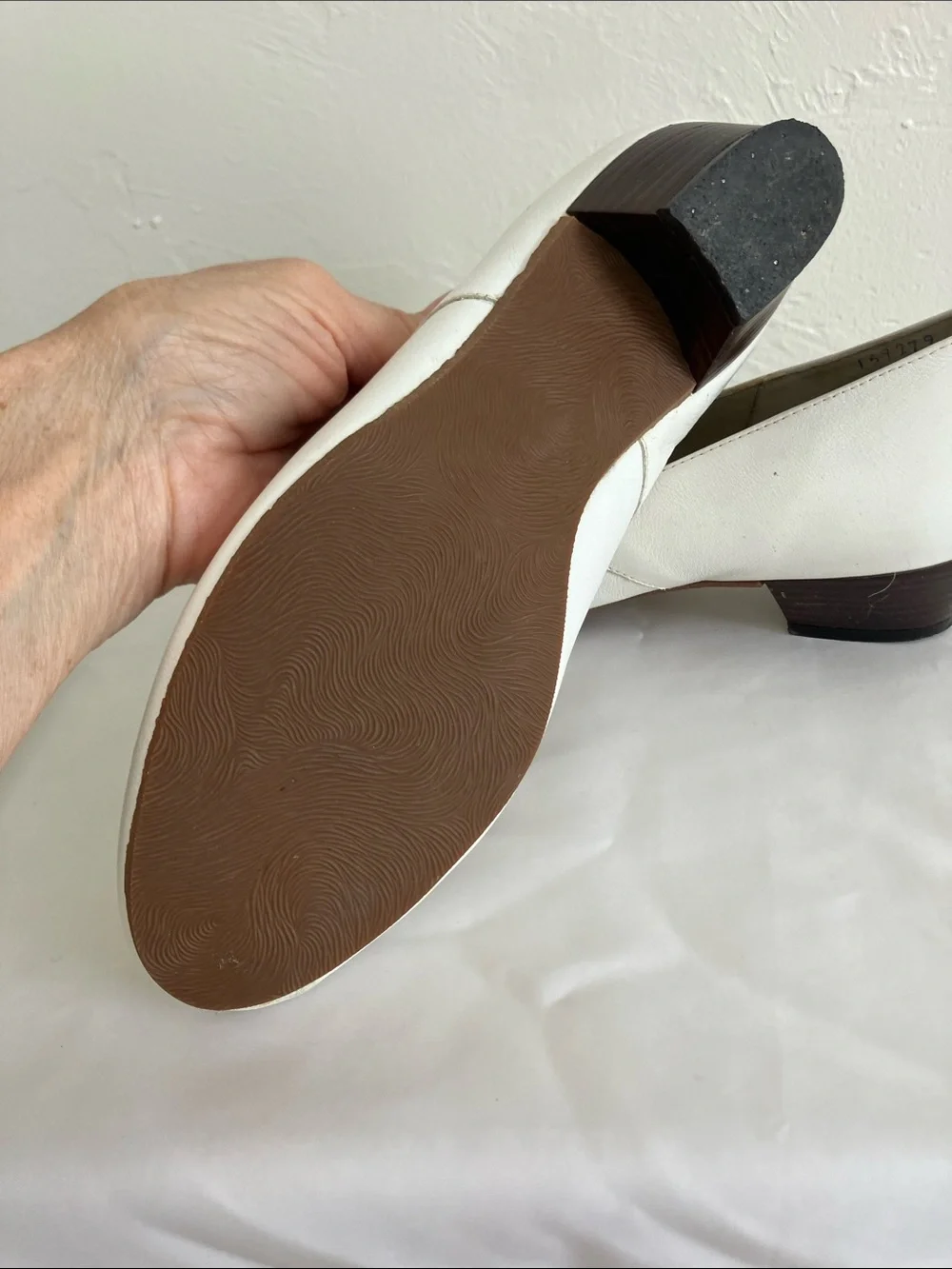 VTG Penaljo White Leather Woven Lace-Up Flats